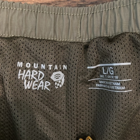 Mountain Hardwear hardware shorts men’s hiking trek beach summer green large - Picture 3 of 7